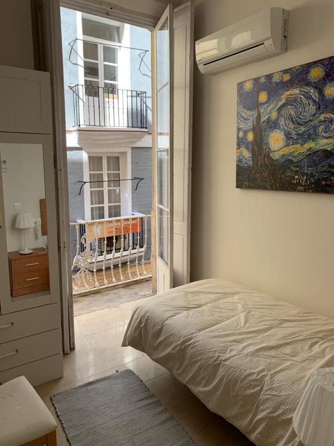 Apartamentos Valverde Cadiz 1 - A Eksteriør billede